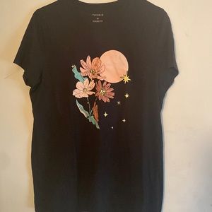 Torrid floral graphic T-shirt